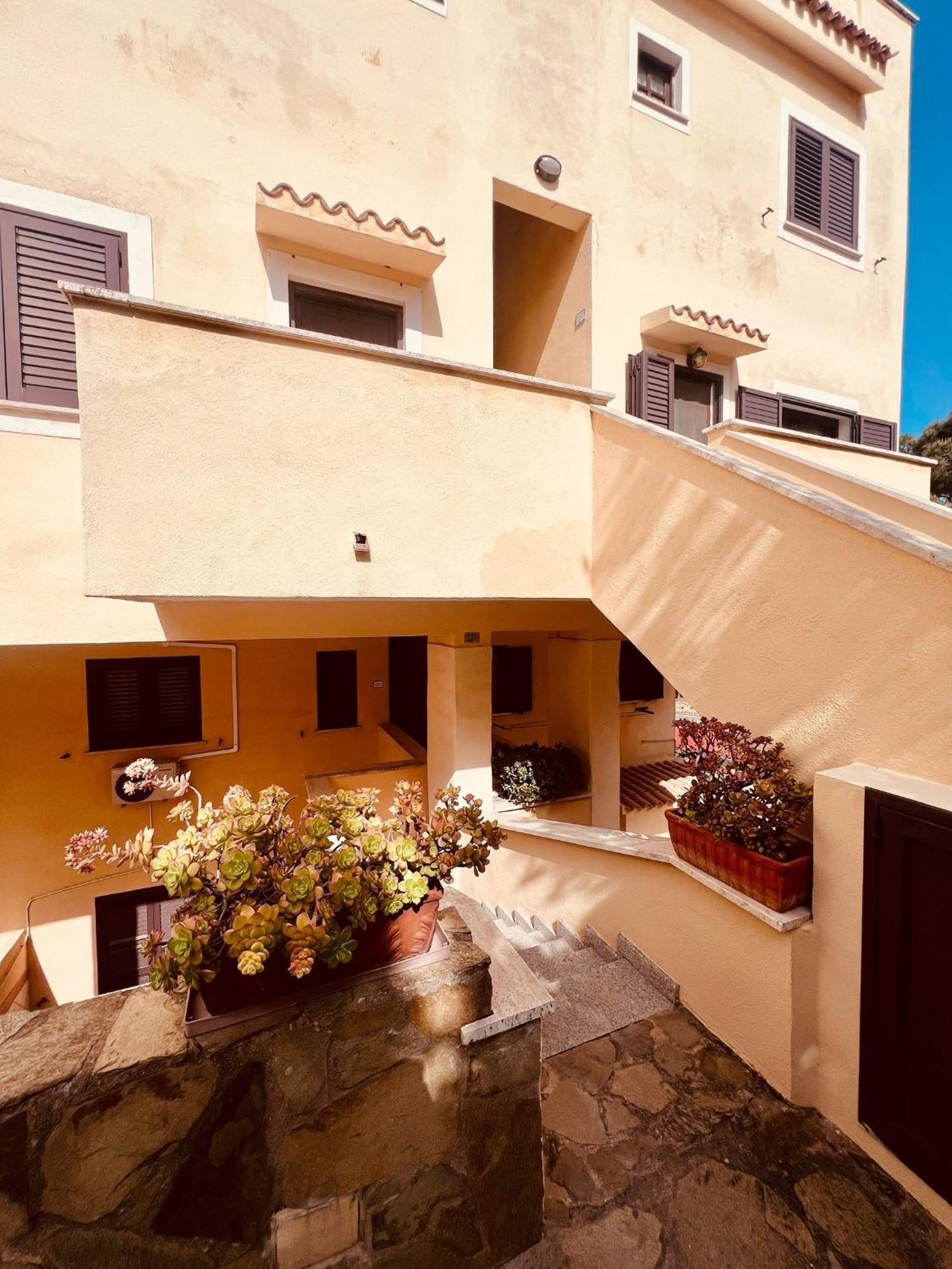 Residence Cala Chiesa La Maddalena  Esterno foto