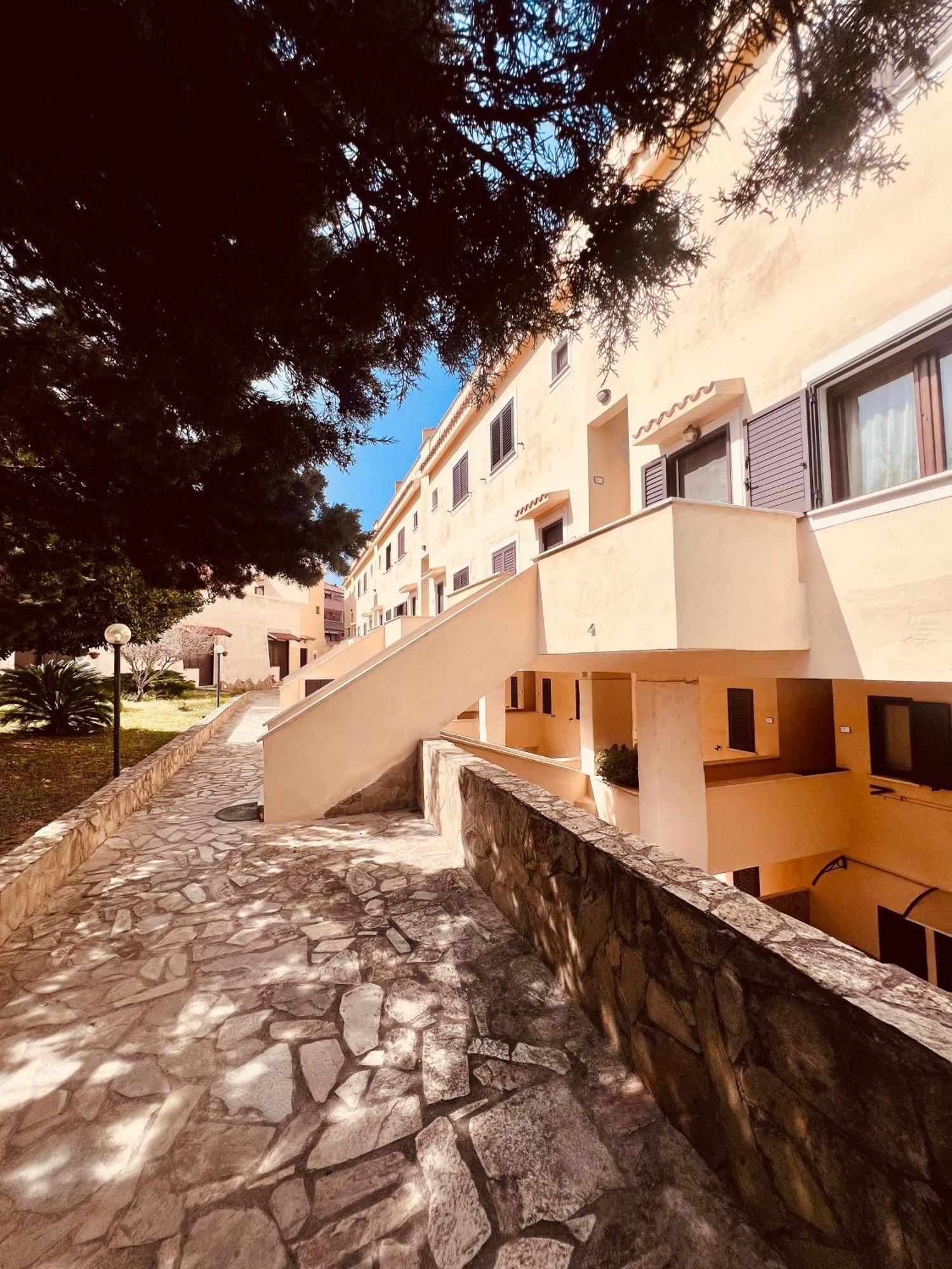Residence Cala Chiesa La Maddalena  Esterno foto